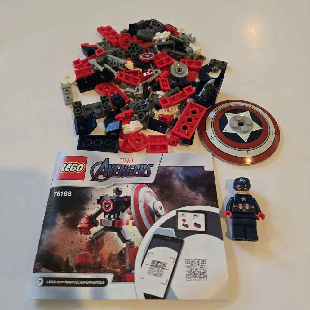 LEGO 76168 Marvel Avengers Captain America Mech Armor‎ Partial Set W Minifigs